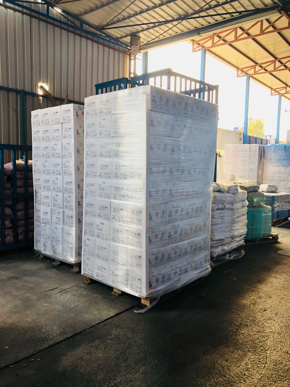 PACKING GARBAGE.jpeg