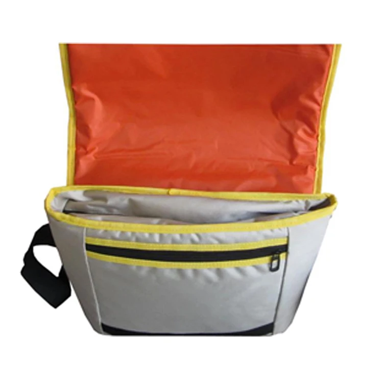 Daily use of high-quality stylish messenger bag