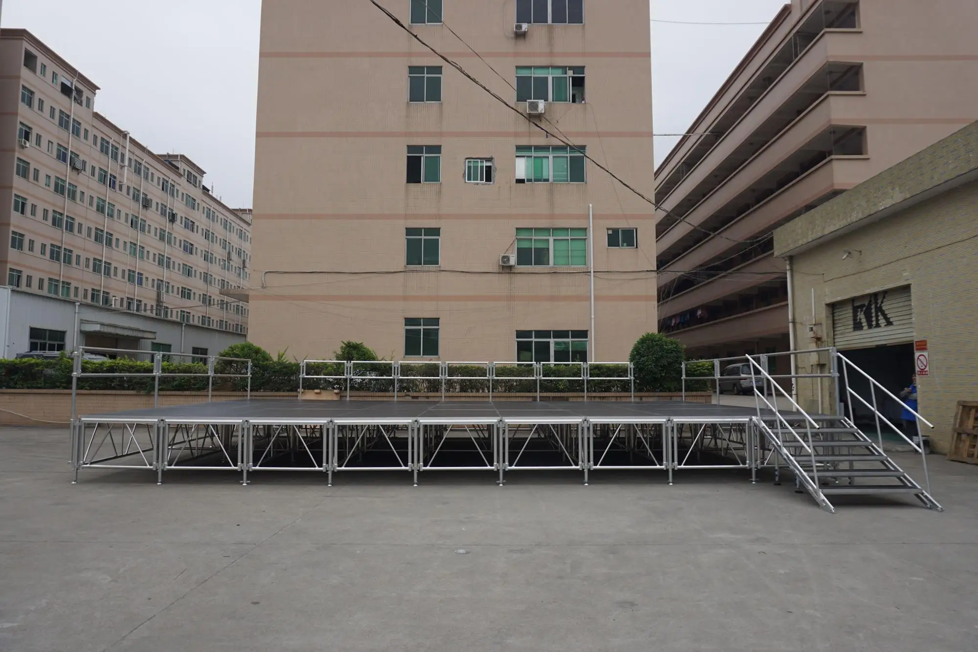 truss lighting stage (10).jpg