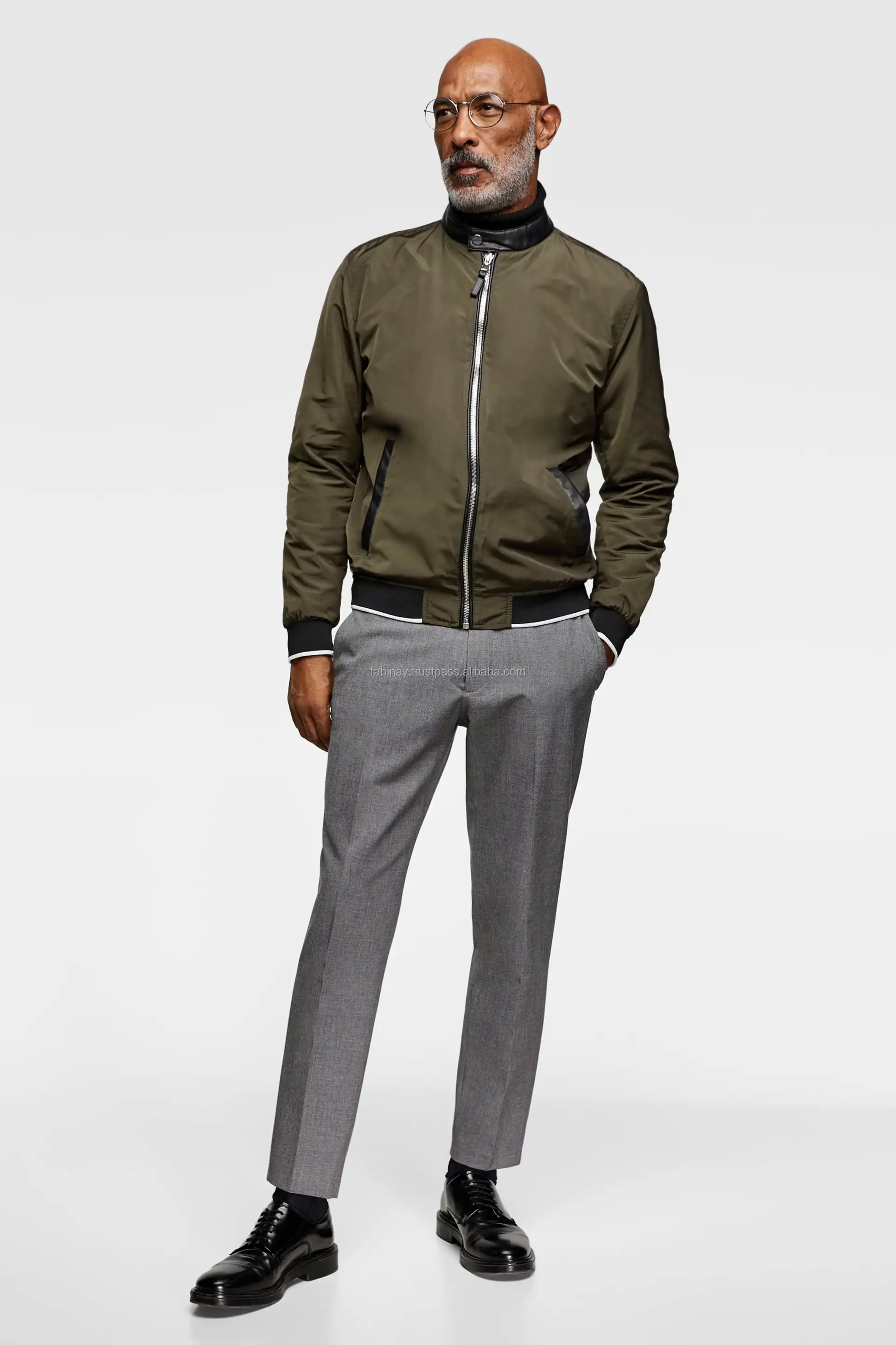 bomber jacket with contrasting collar