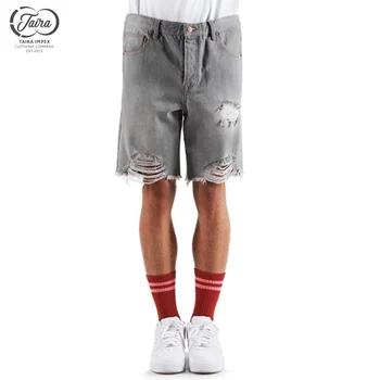 men loose shorts