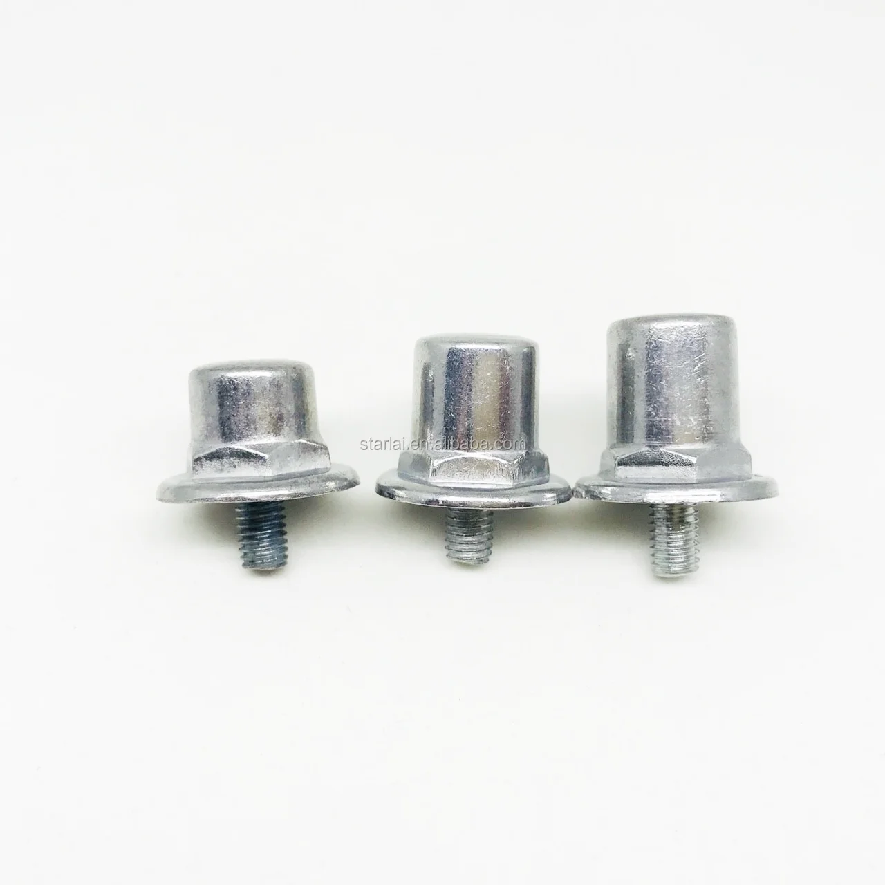 aluminium football studs