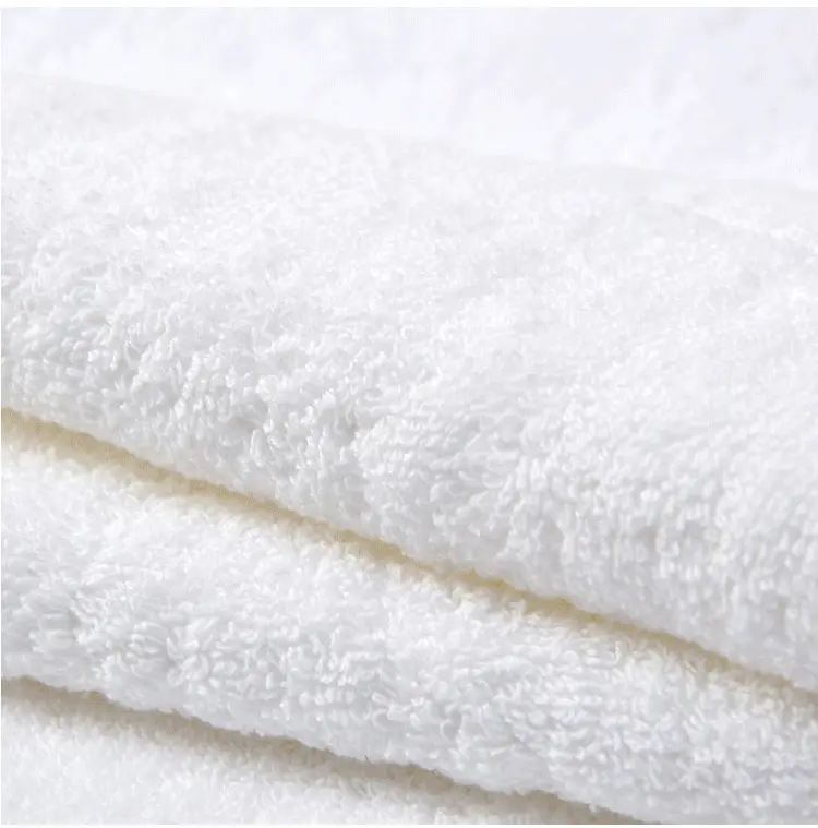 White Cotton Bath Towel For Adult 70 X 140 Cm Buy White Towels In