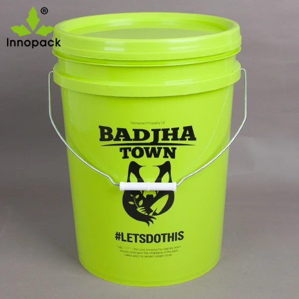 plastic pails with lids wholesale