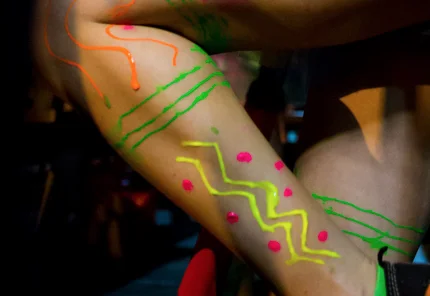 Untitled-3.fw copy 2.png