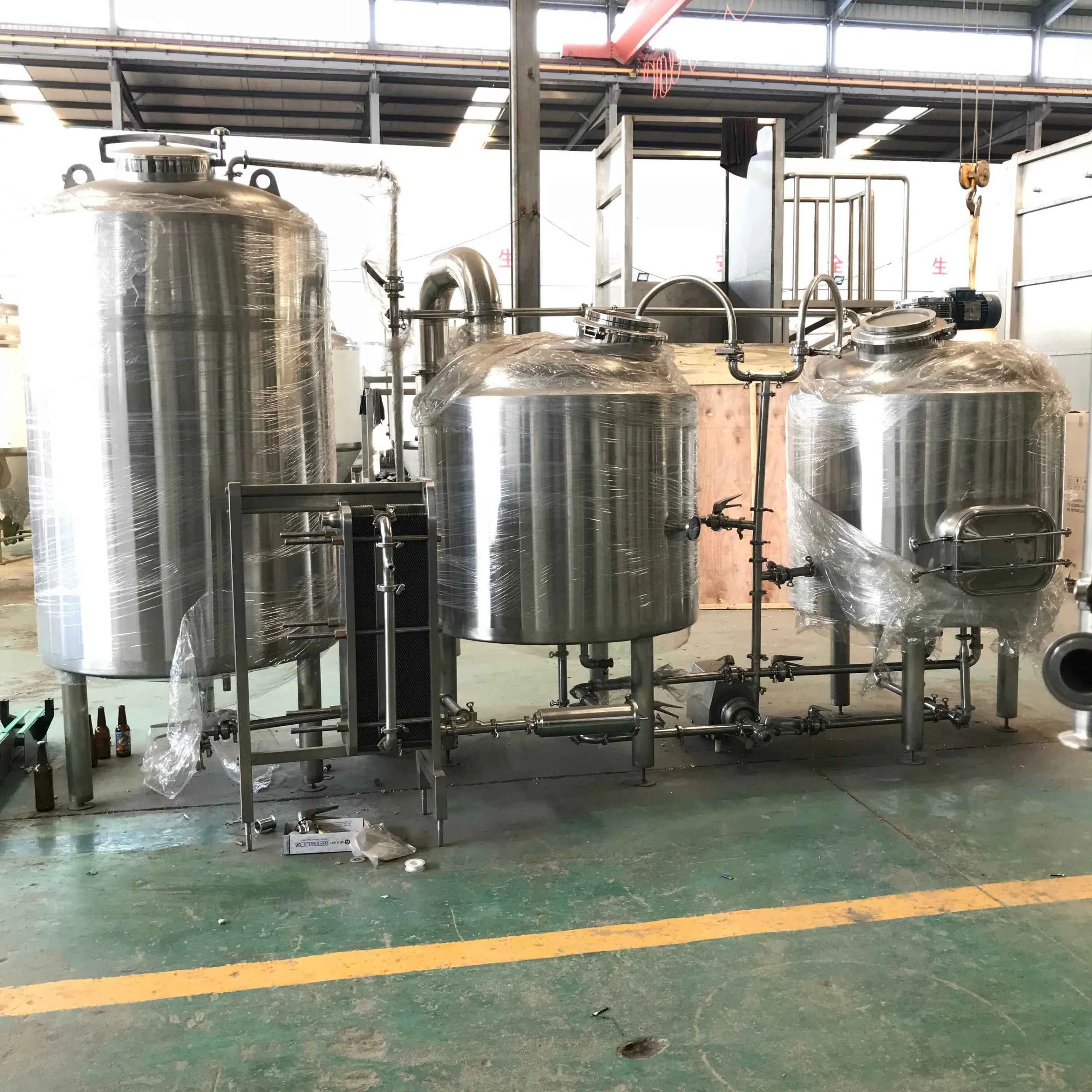 
SUS 304 brew house equipment beer brewing tanks 500L 5BBL electrical heating mash kettle 