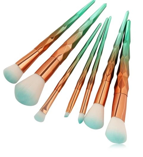 makeup tool.jpg