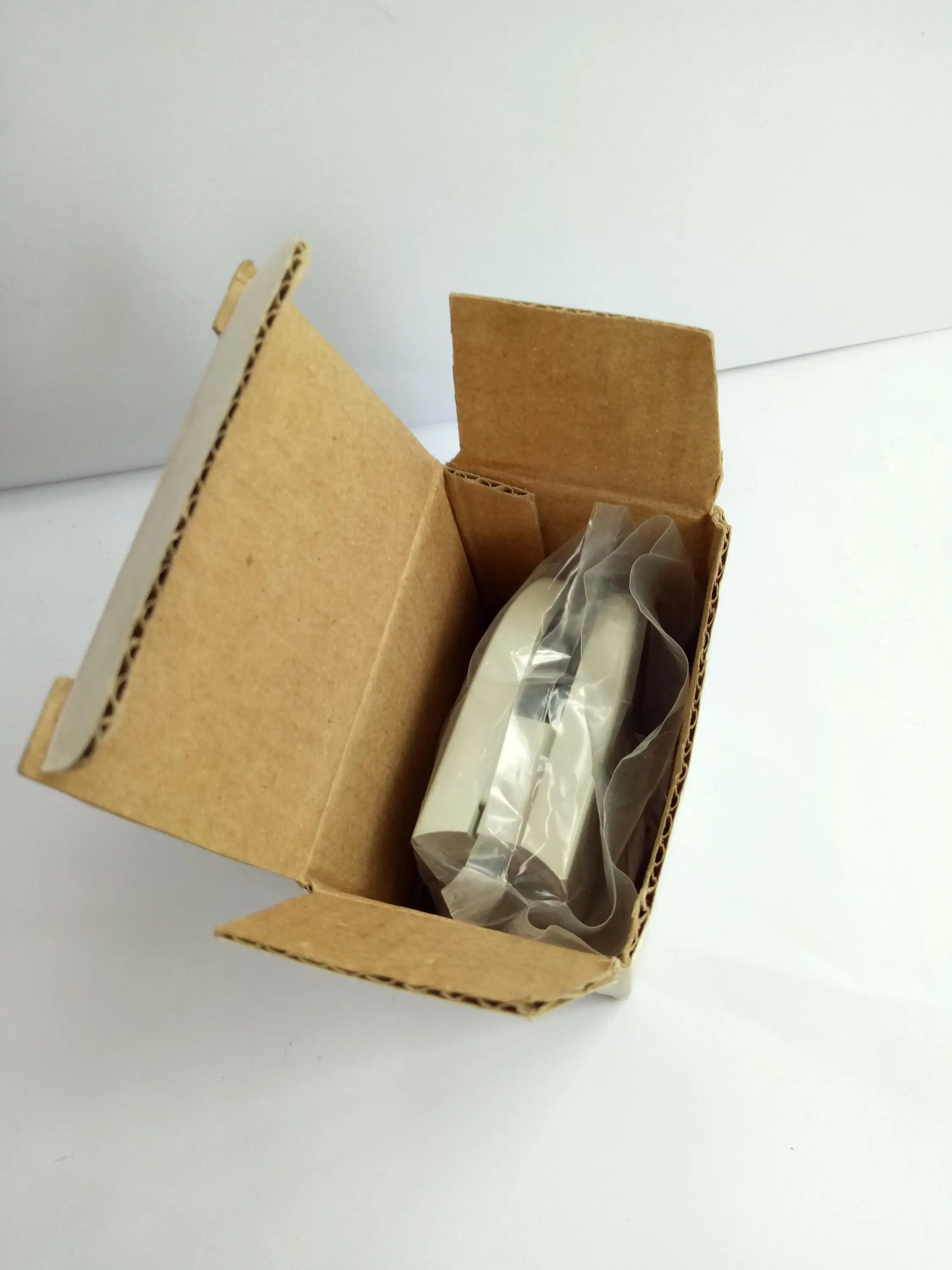 Solid Brass Shelf Right Angle Glass Clamp