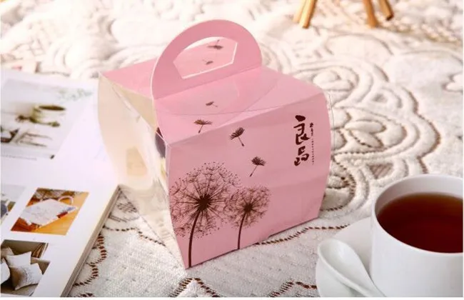 Recycled PET top handle plastic cake slice box with window