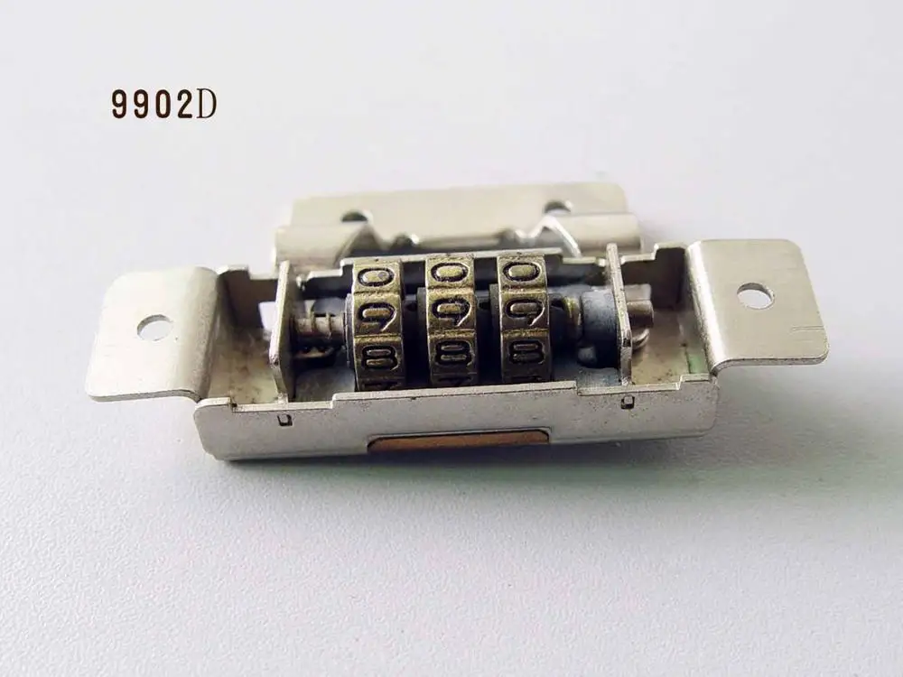 9902D 04.jpg
