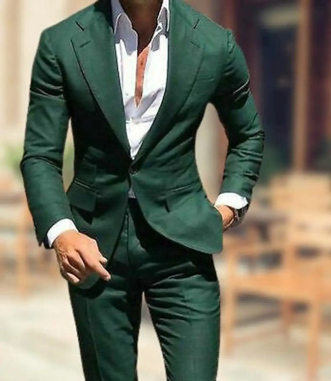 Мужской свадебный костюм зеленый