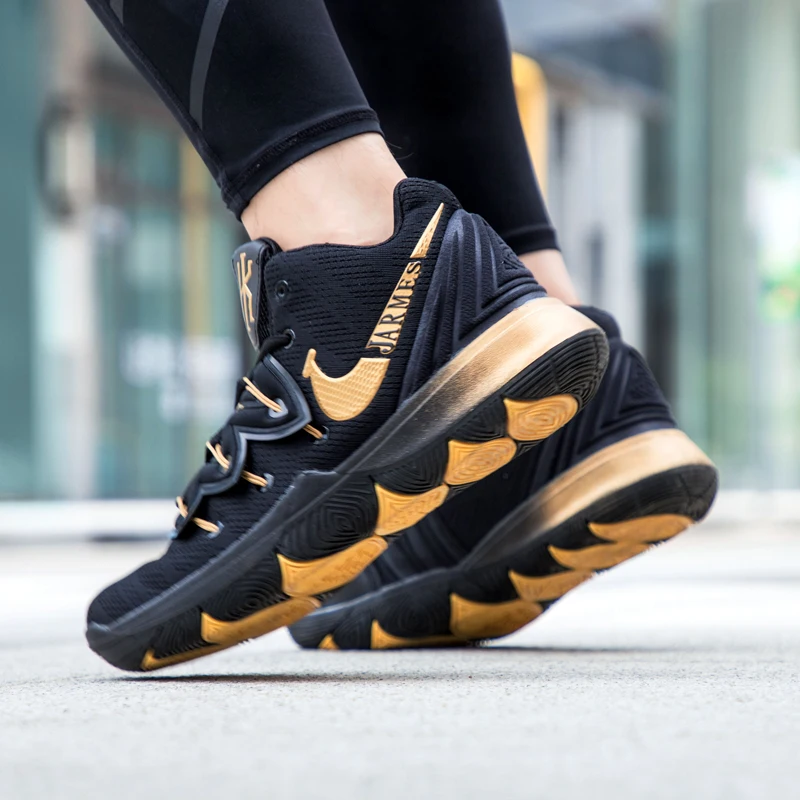 2019 latest design unisex sneakers high to help breathable colorful sports shoes  basketball shoes for men