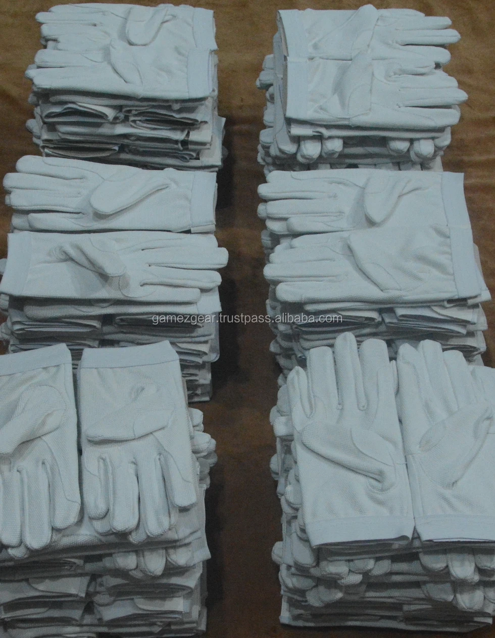 Band Grip Gloves.jpg