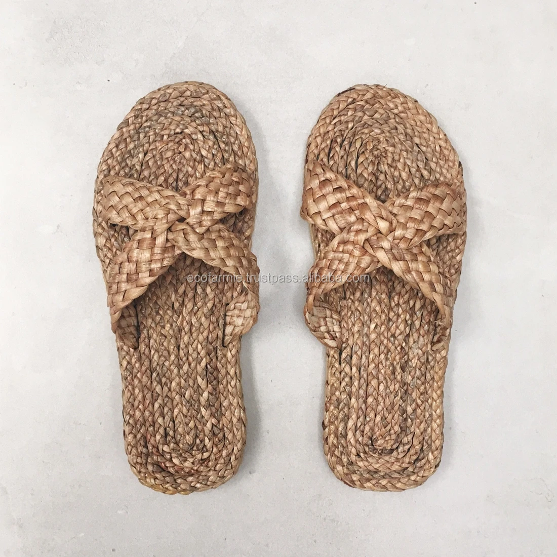 HANDMADE SLIPPER NATURAL WATER