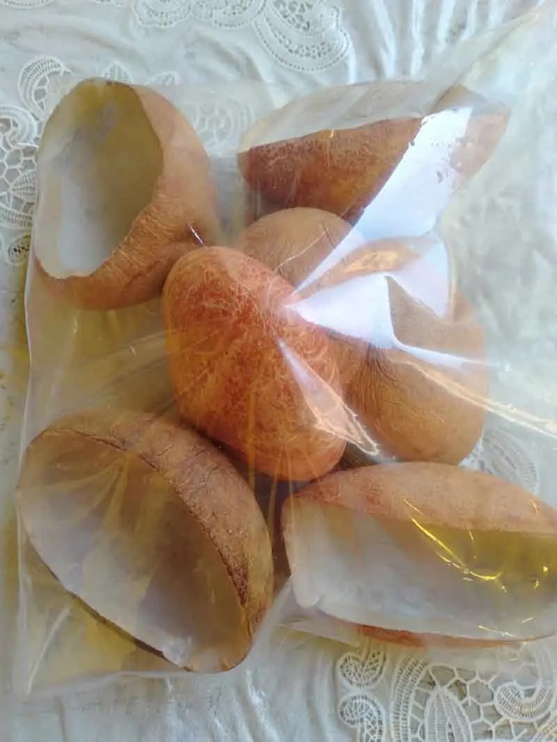 Dried coconut 2 (2).jpg