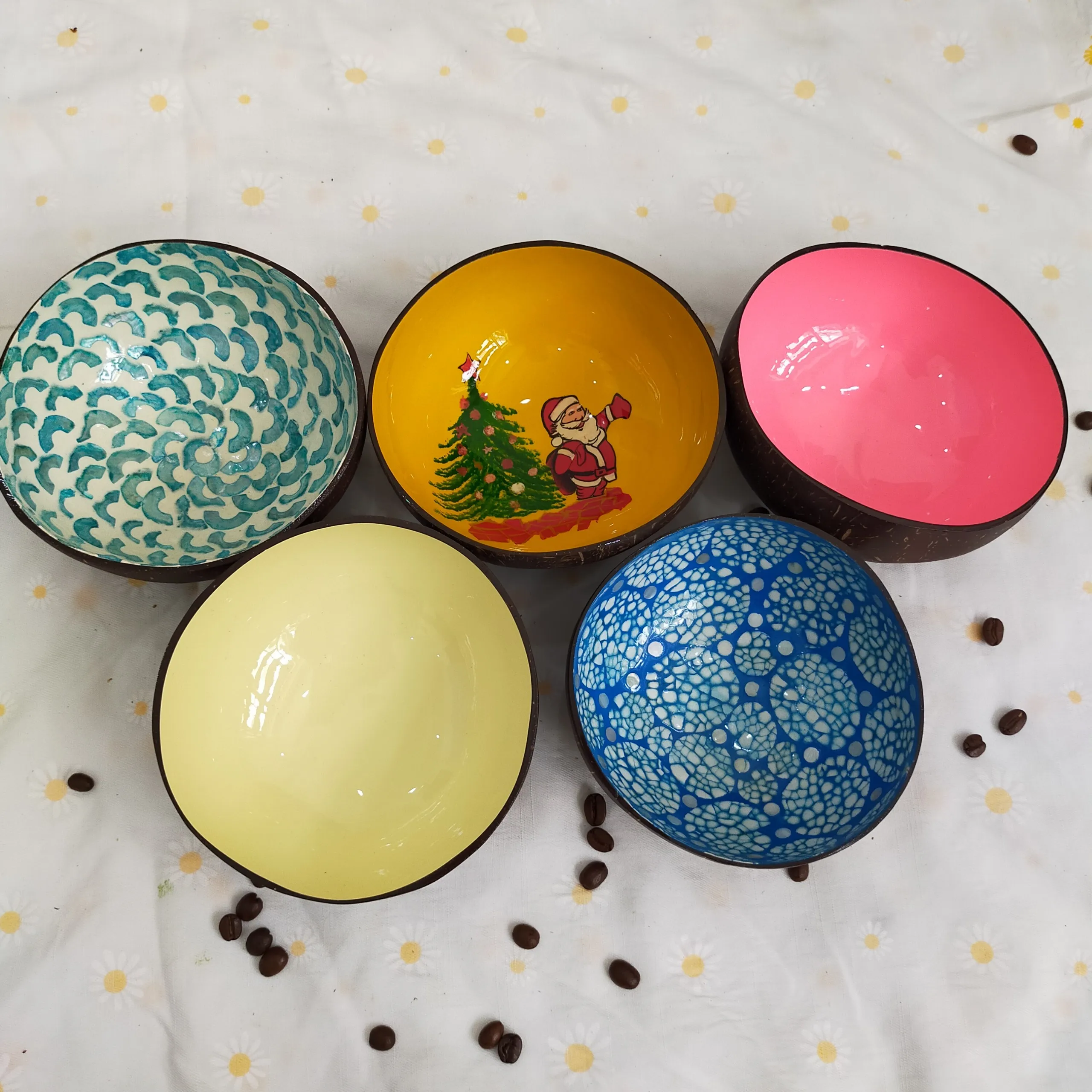 Colored Lacquer Bowl From Coconut Shell Made In Vietnam Natural Coconut