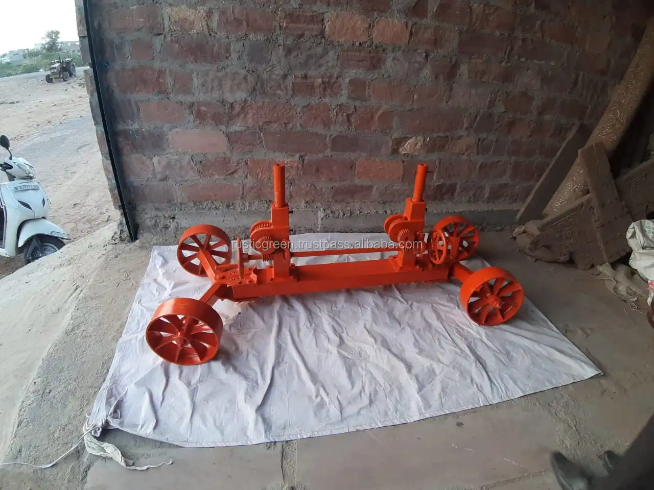 crank base (15).jpeg