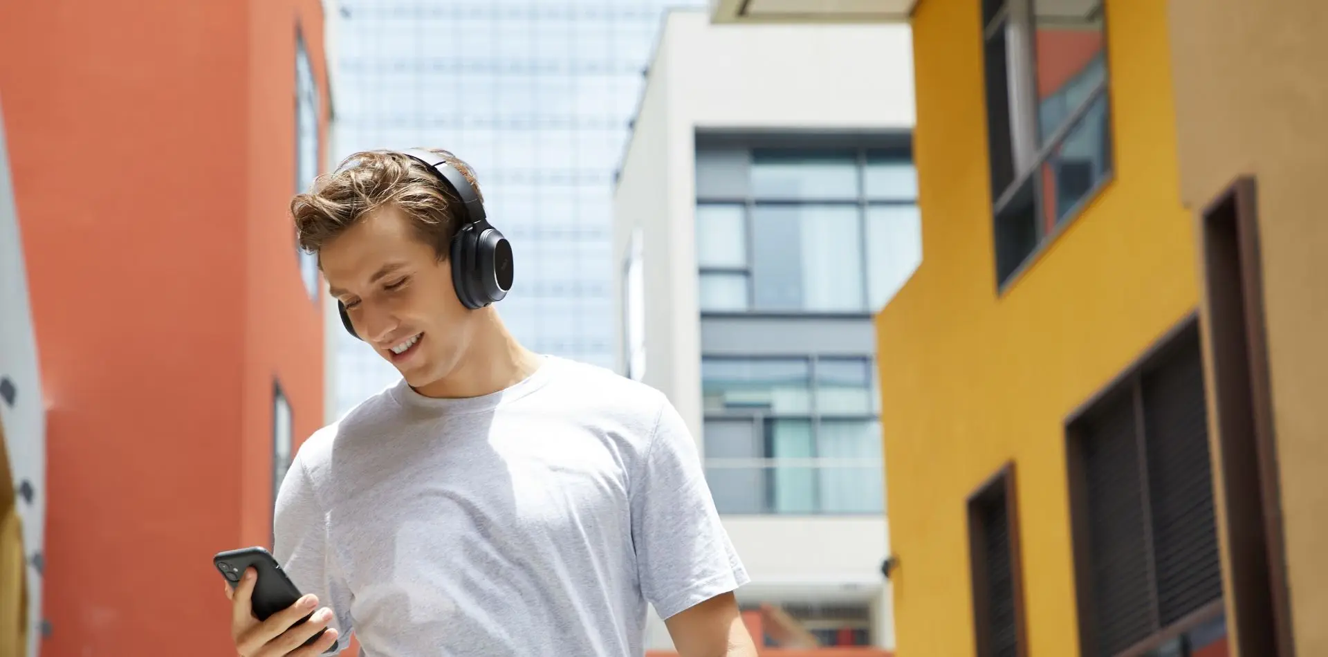 Tribit Quietplus Headphone Nirkabel 72 