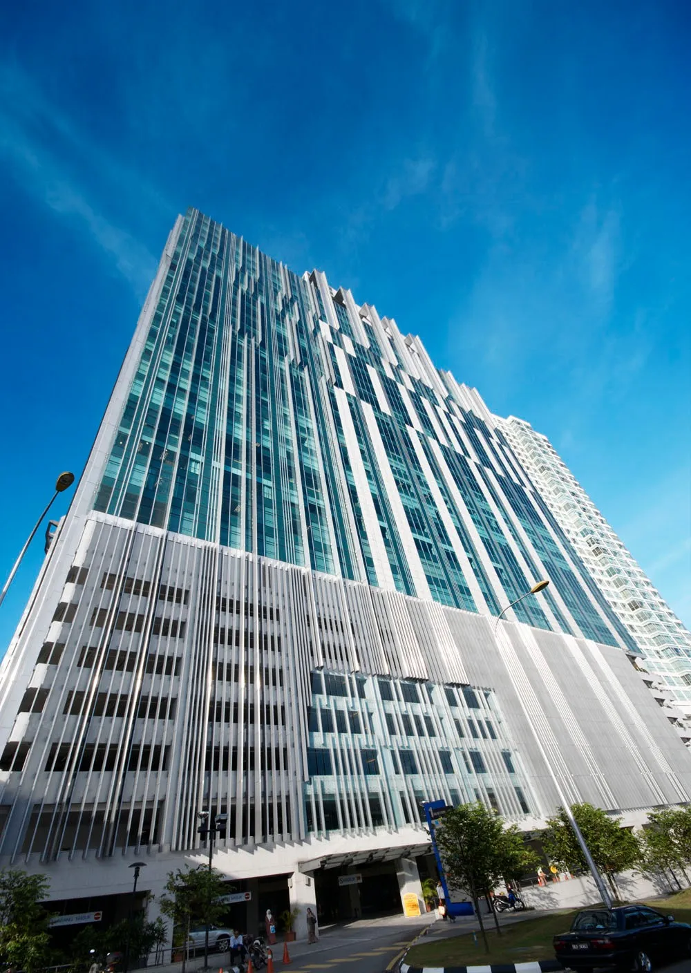 马来西亚供应商用于建筑和建筑的强化安全玻璃