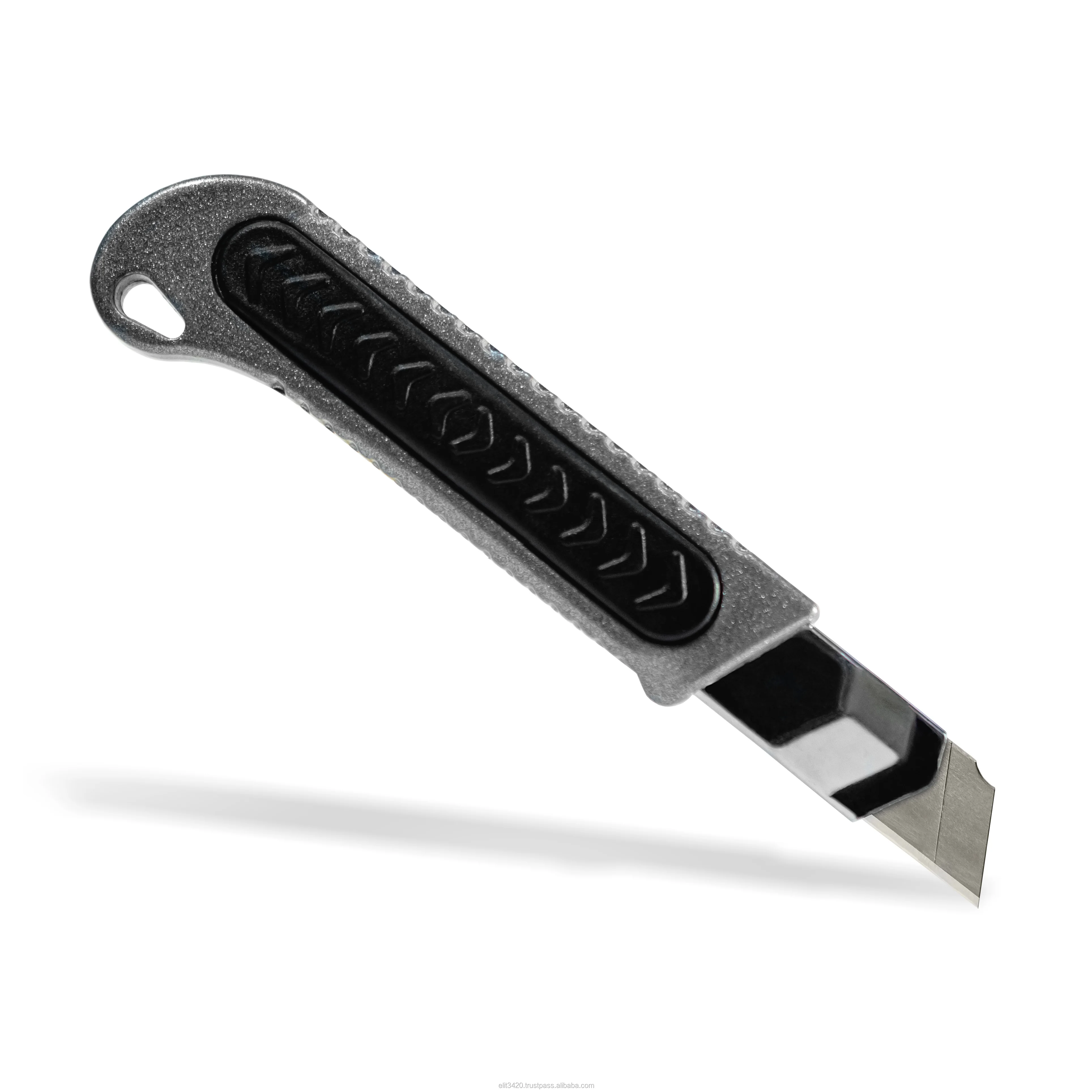 light aluminium body 18 mm carbon steel utility knife