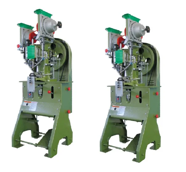 AUTOMATIC EYELET FASTENING MACHINE - HEF-6 / HEF-6A