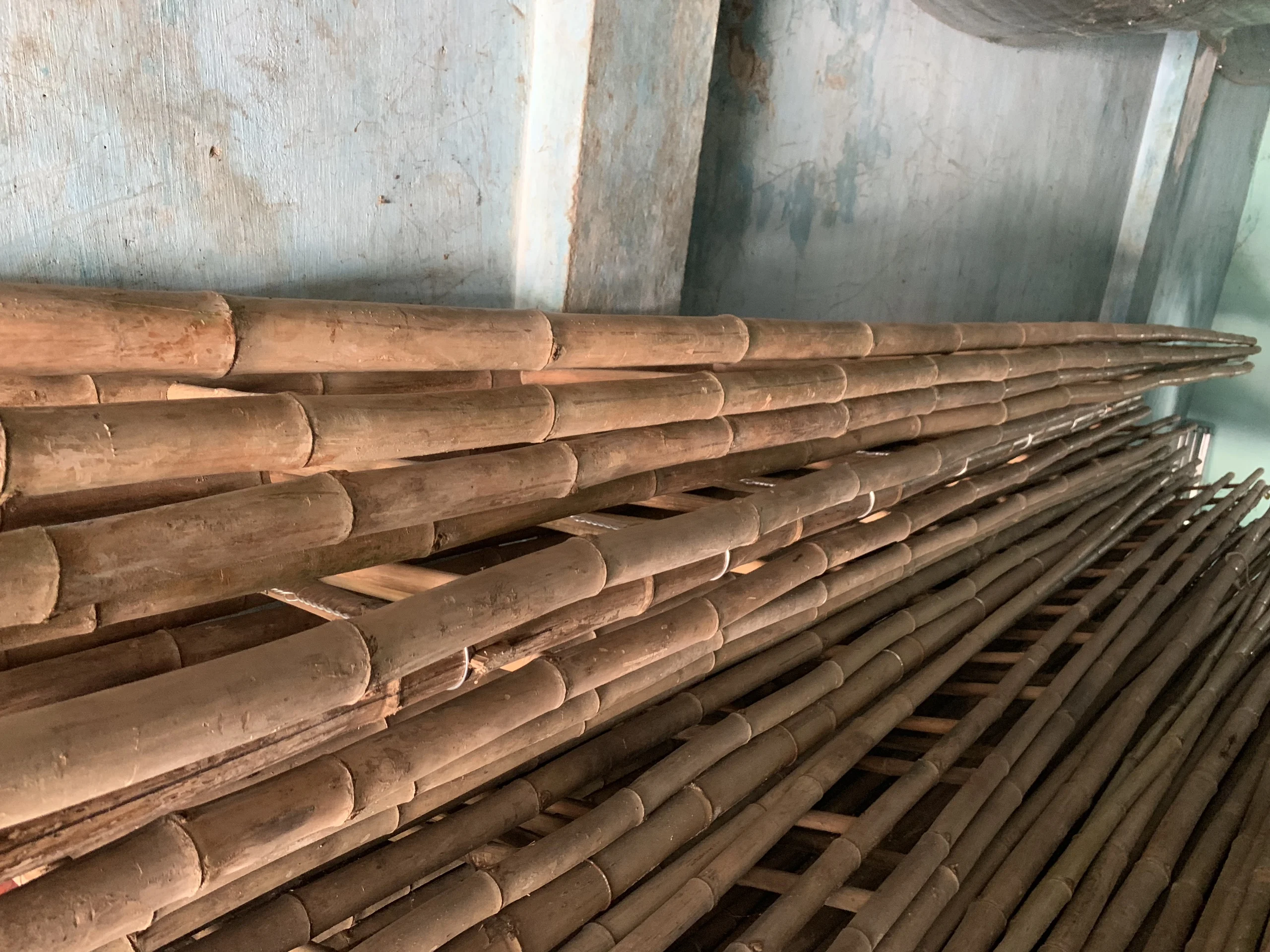 Agriculture Bamboo Sticks Bambou Poles For Nursery Planting/custom