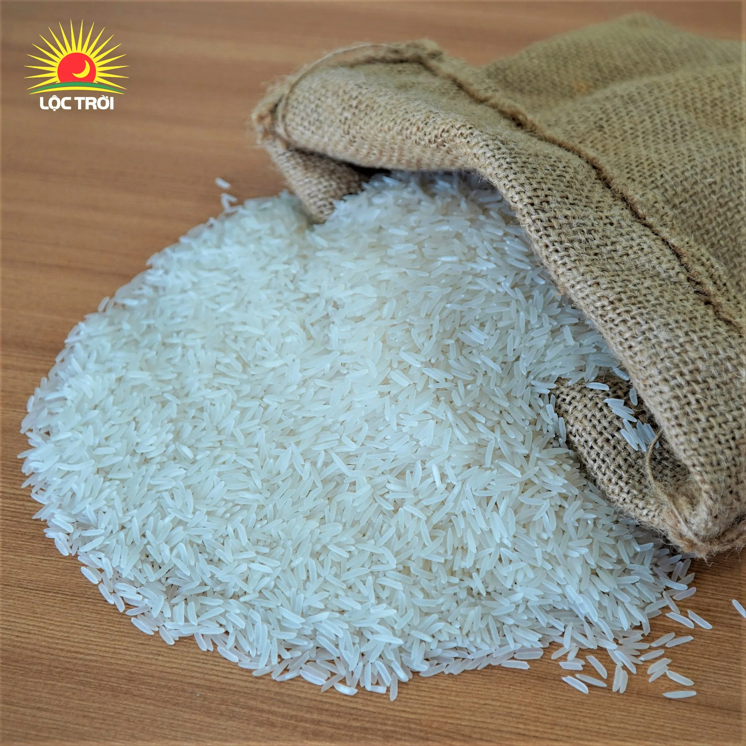 Premium Vietnamese White Rice Long Grain Fragrant Rice Lt28 Variety For Exporting Contact Us For