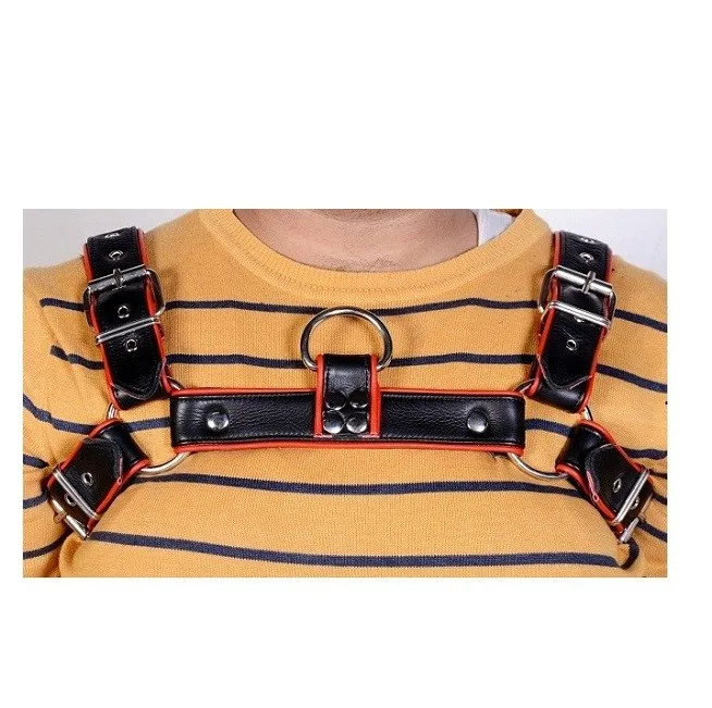 色情同性恋男子成人性玩具红色肩膀胸带皮带穿皮革束缚恋物癖男性束缚