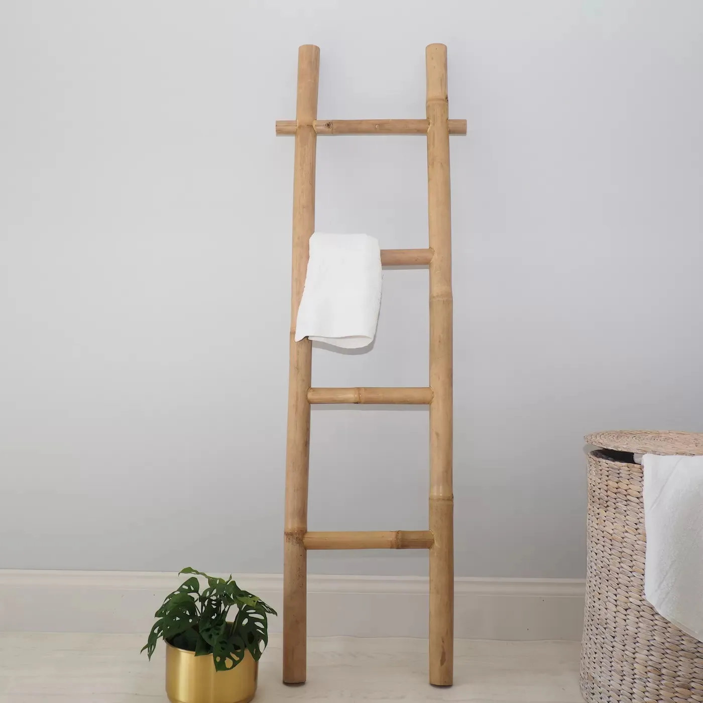 Ecofriendly Bamboo Ladder / Bamboo Ladder Shelf/ Bamboo Ladder Towel
