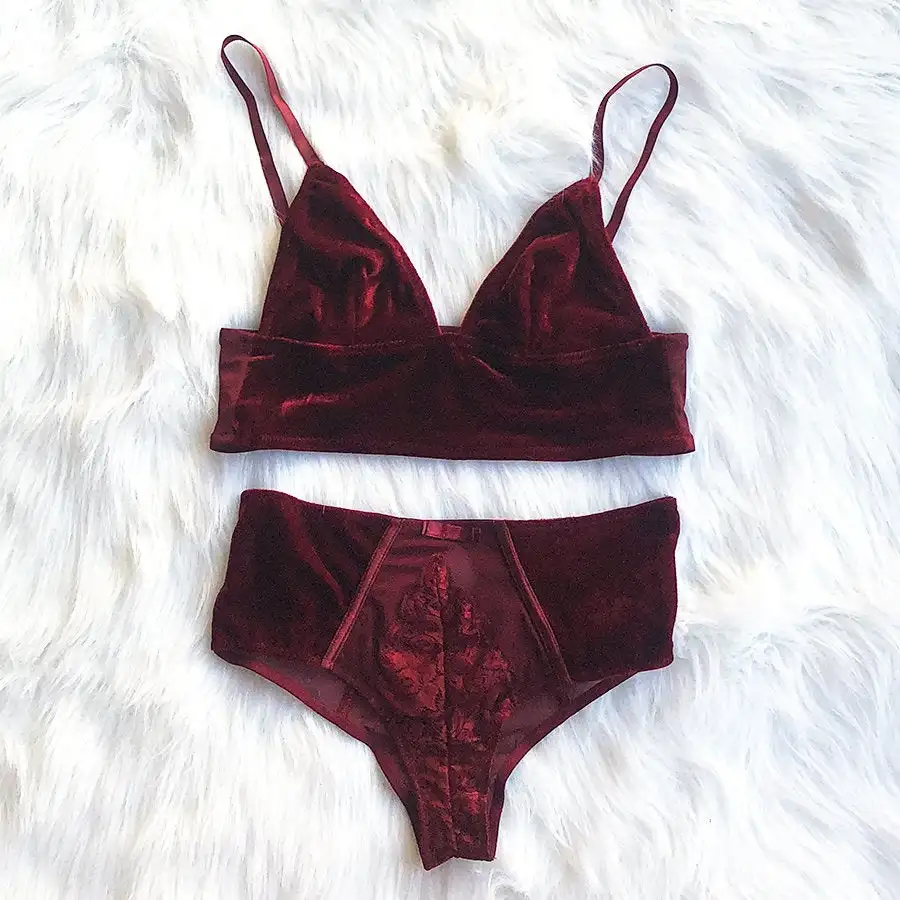 burgundy bra and panty set