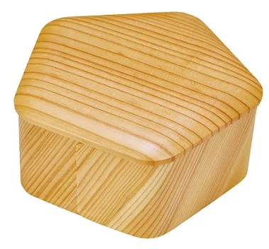 日本五边形形状的午餐盒为餐馆和酒店 (午餐盒为日本食品) 模型 大小