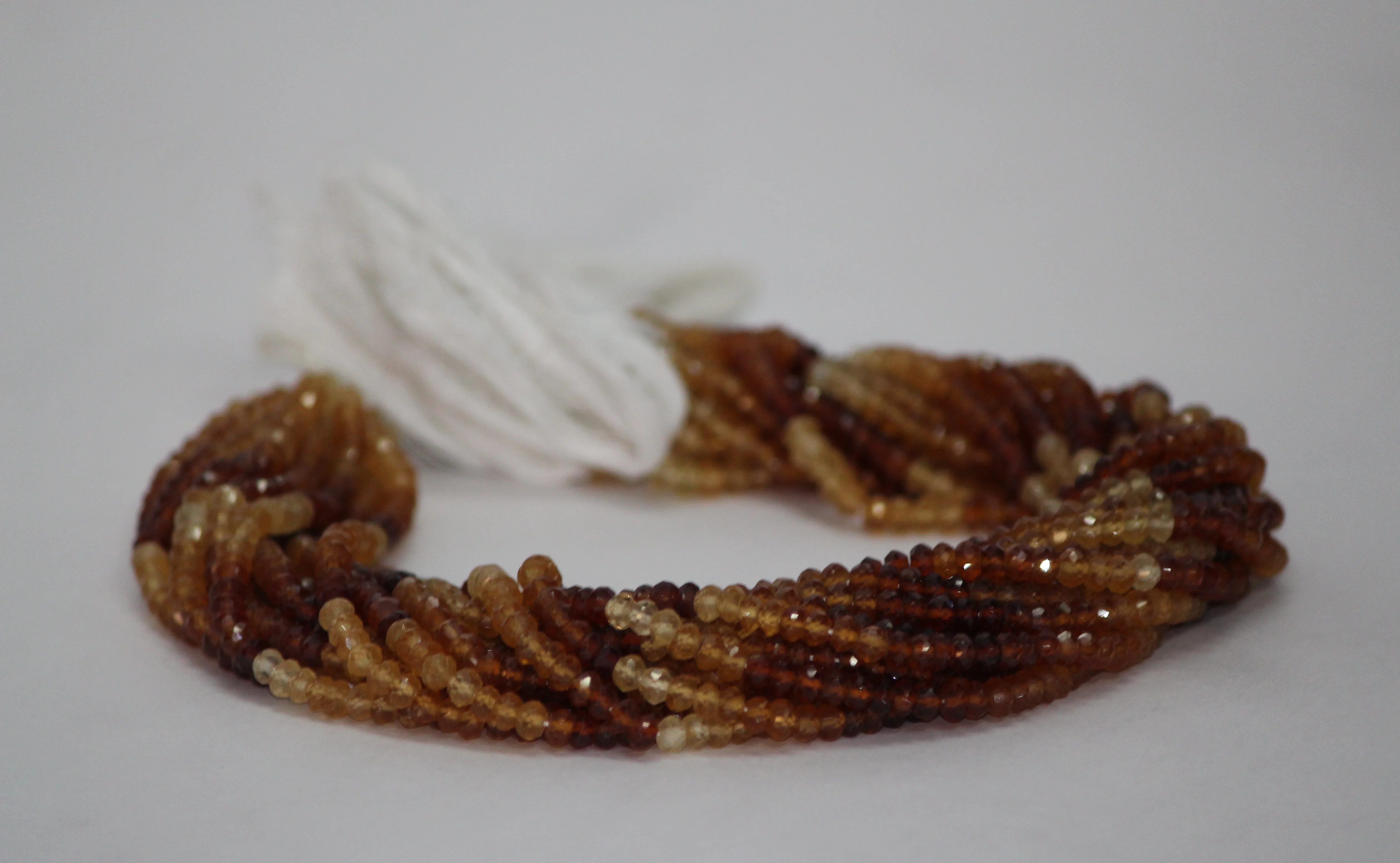 Round 4-5mm Smooth Loose Beads 13 Strand Hessonite Beads Garnet Round Beads Natural Hessonite Garnet Gemstone Beads Wholesale Beads