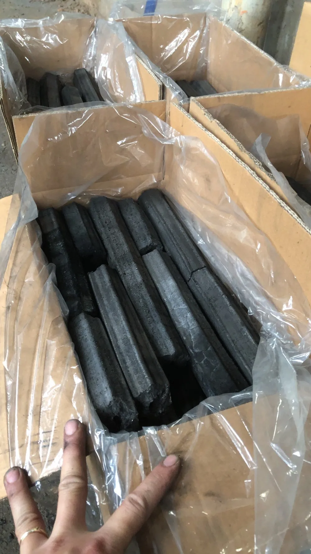 Best Quality Supplier Hexagonal Briquette Charcoal Long Burning Time