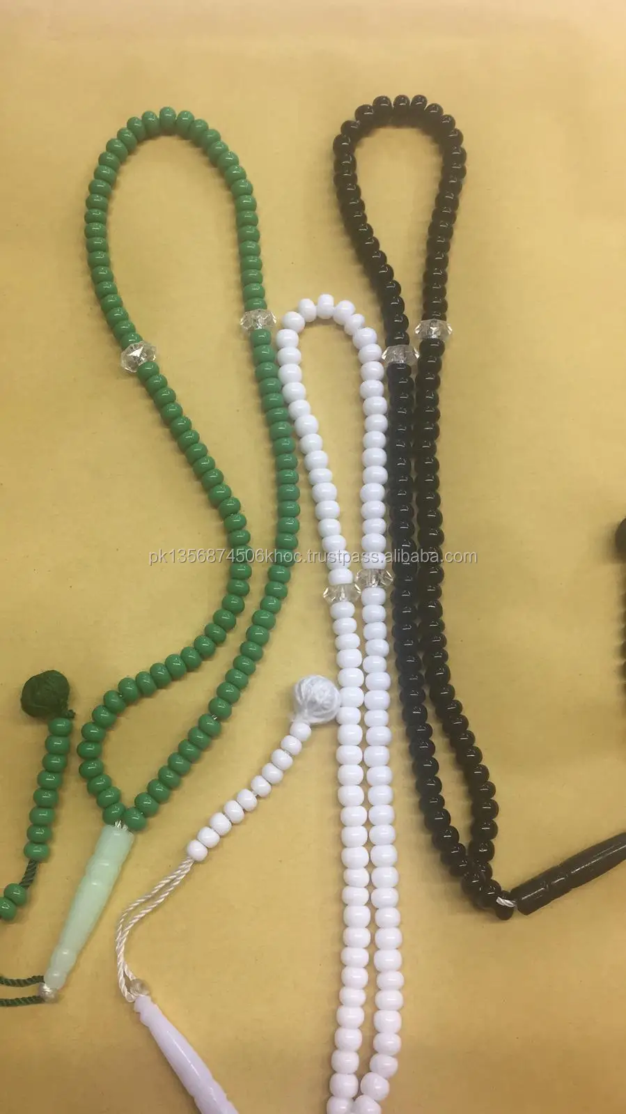 BLACK GREEN WHITE REG.jpg