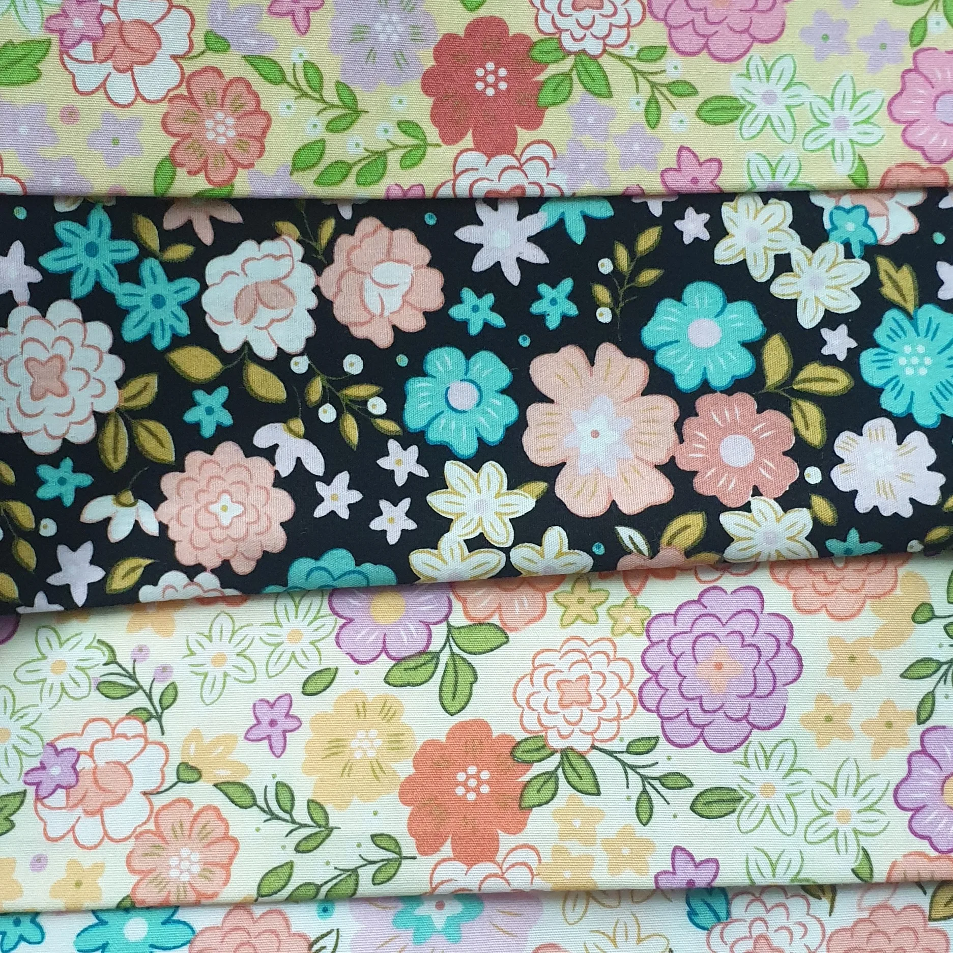 New Fabric Product Tokai Japan Style Flower Print 100 Cotton