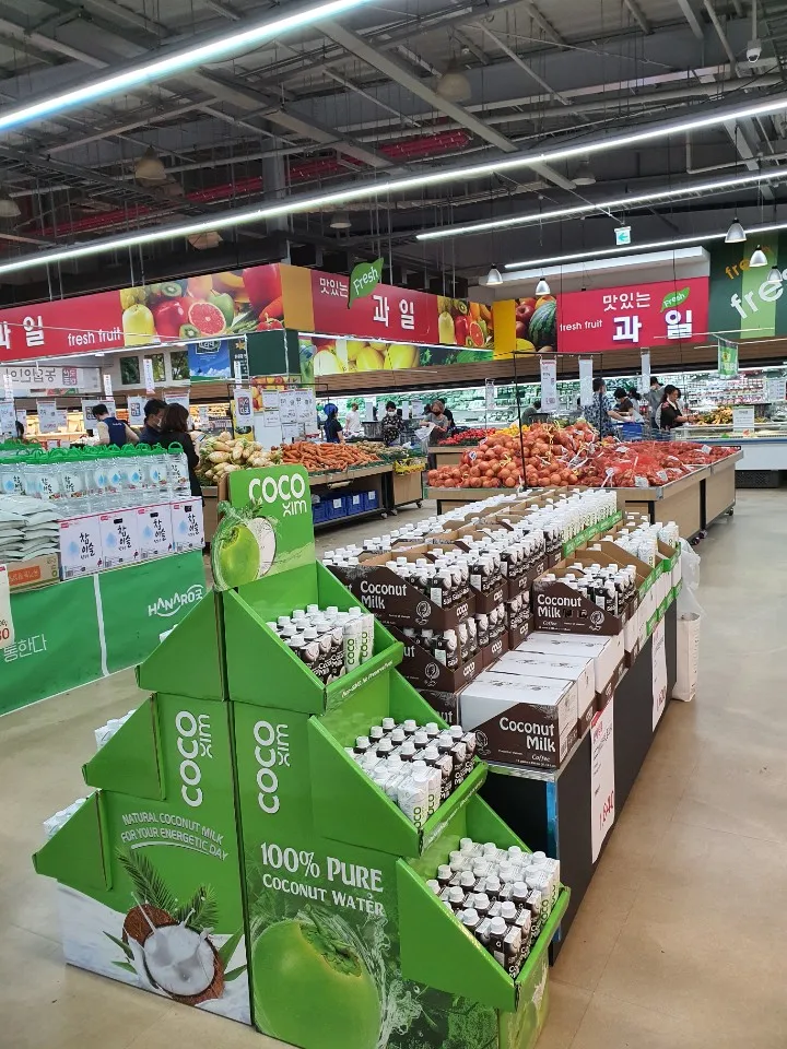 Ulsan free tasting event.jpg